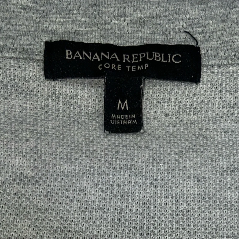 Men’s Banana Republic Core Temp Light Gray Polo Shirt Size M